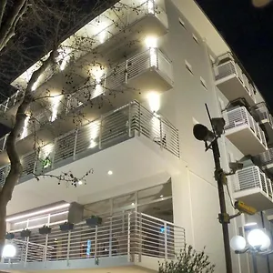 *** Bed & Breakfast Half Moon Airport Restaurant Italy